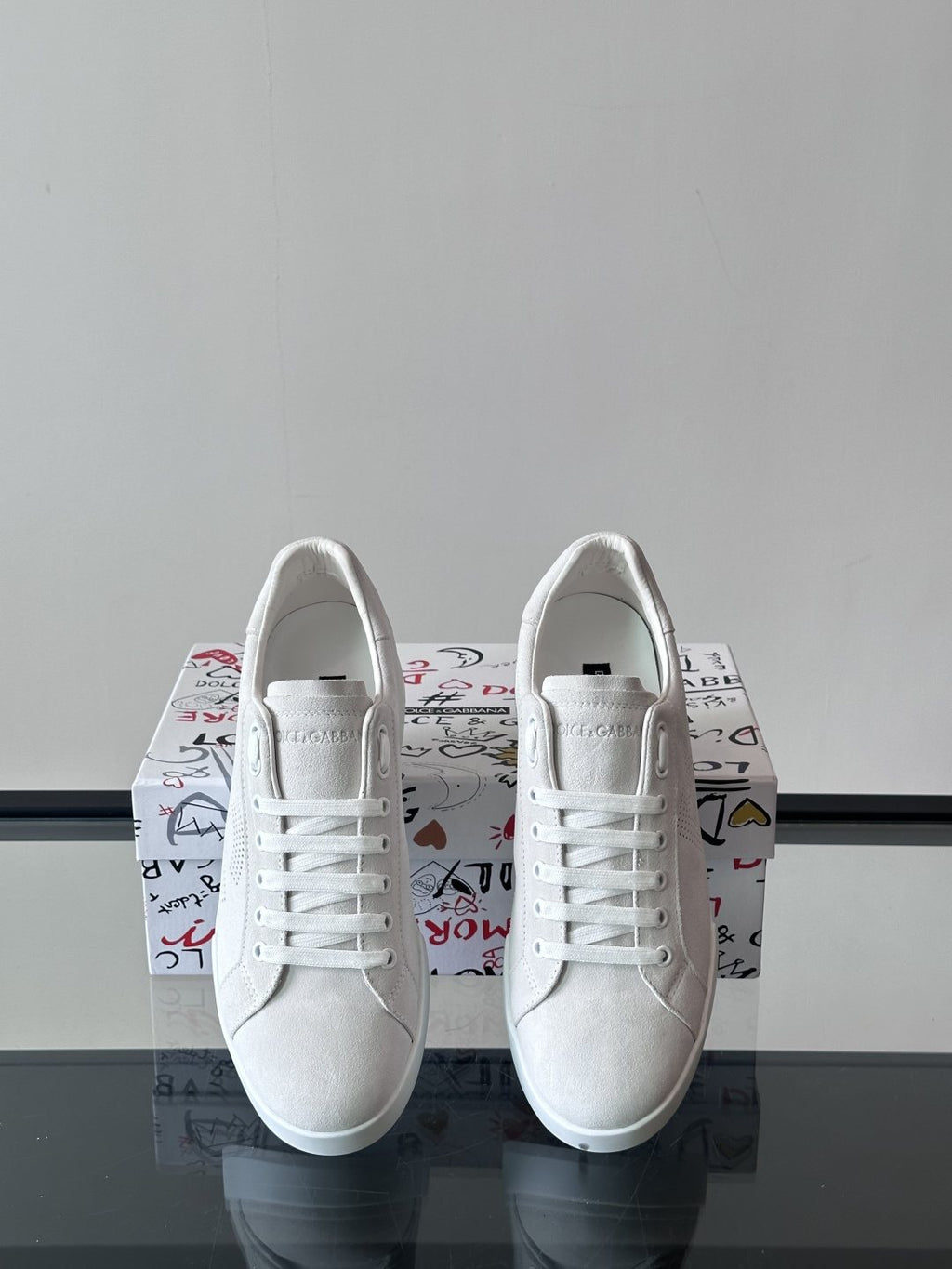 Dolce & Gabbana Lace-Up Low-Top Sneakers